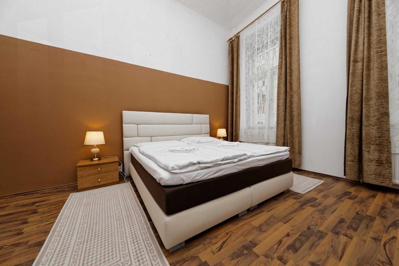 Apartments U Cisare Прага Экстерьер фото